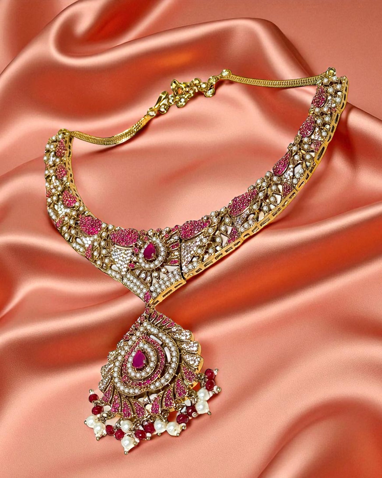 Aisha عائشة Bridal Set in Ruby