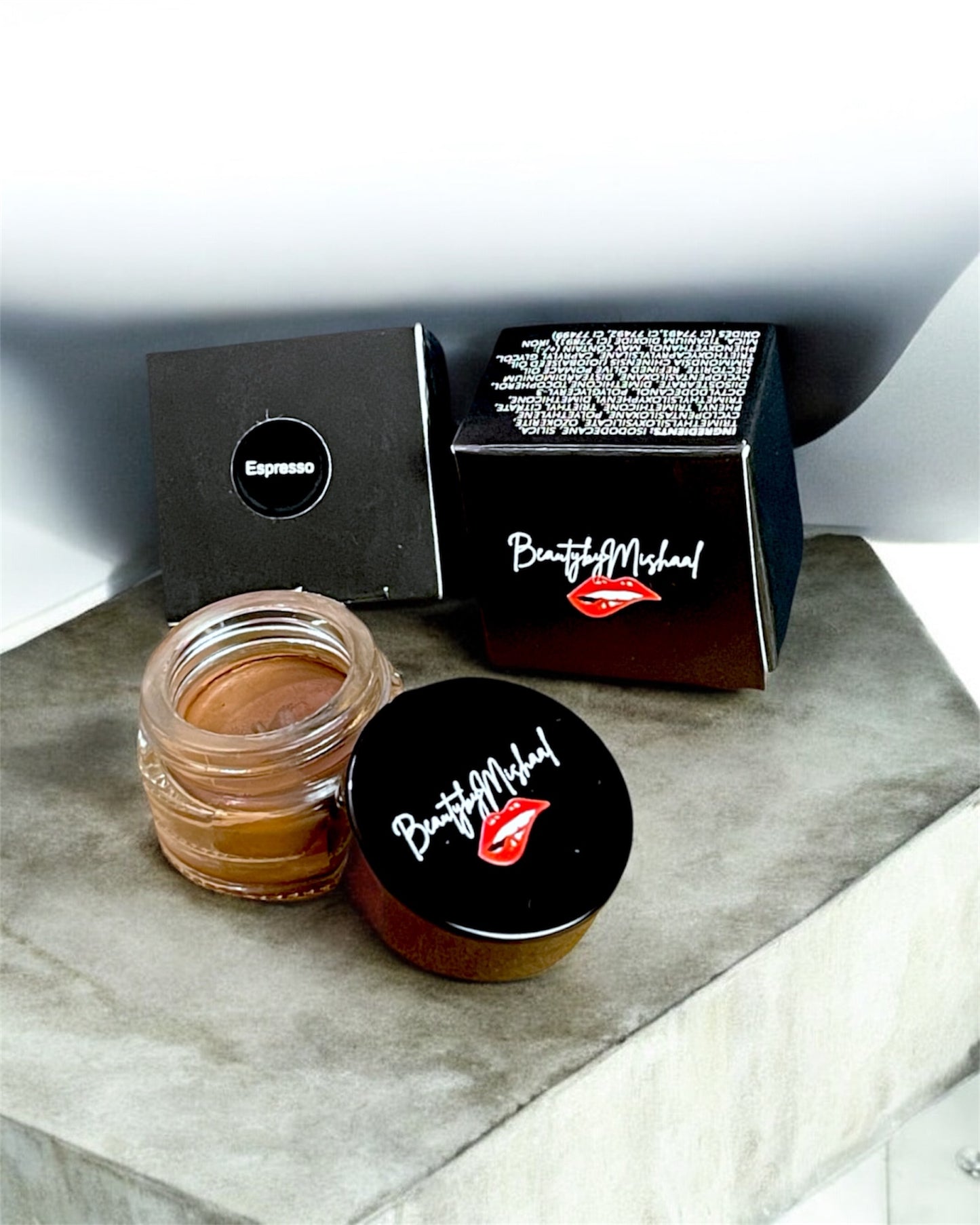 Smooth Glide Eyeliner & Brow Gel (2 in 1)