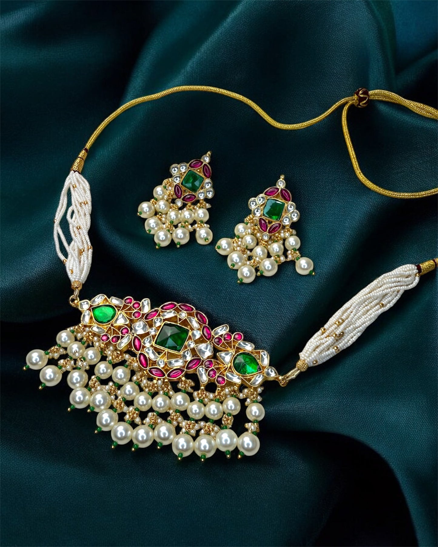 Amira أميرة Multicolor Paachi Kundan Choker Set - 22k Gold Plated