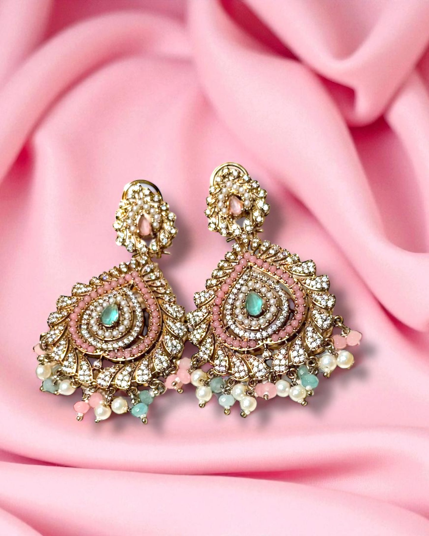 Aisha عائشة Bridal Set in Pastel Pink and Mint Blue
