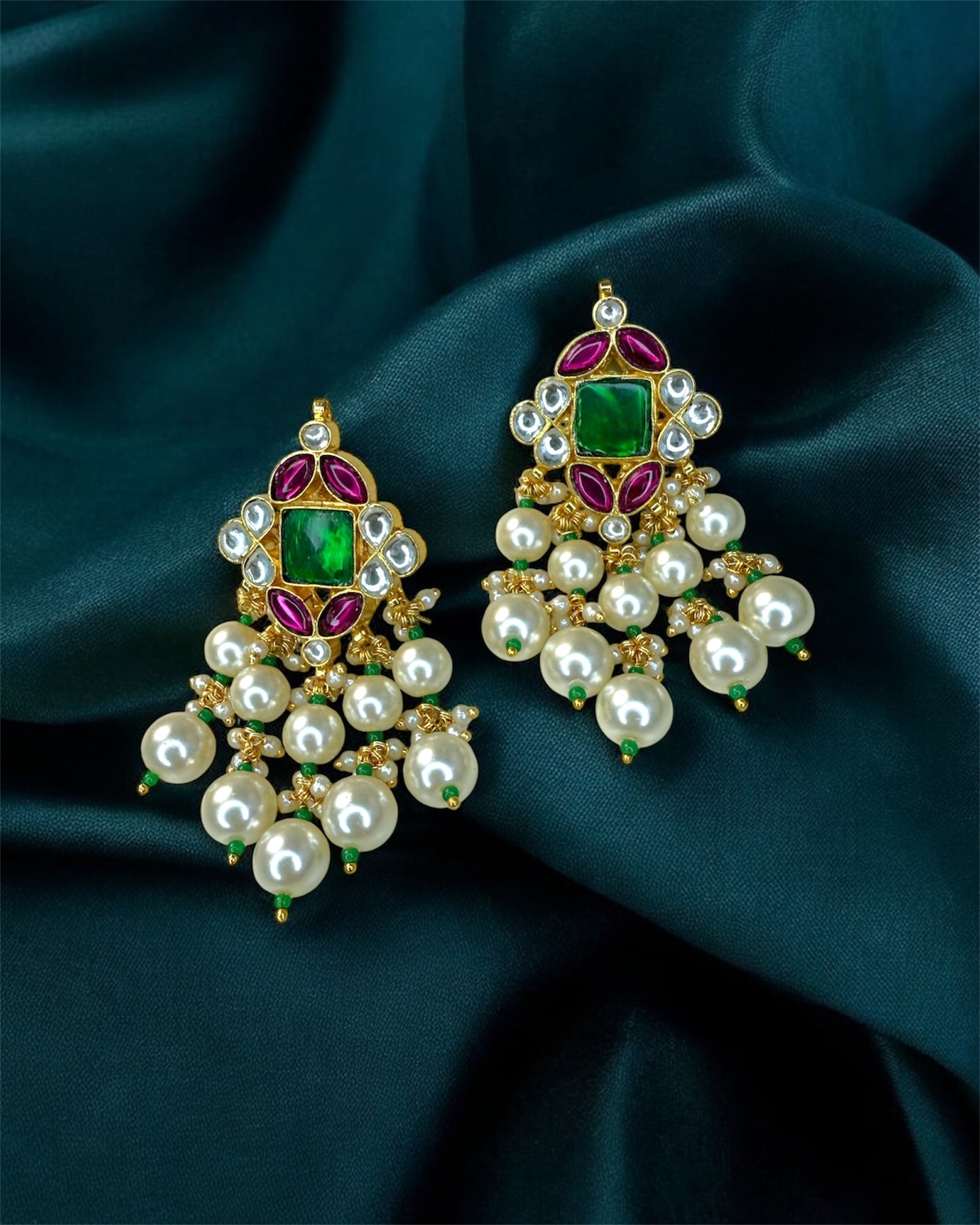 Amira أميرة Multicolor Paachi Kundan Choker Set - 22k Gold Plated