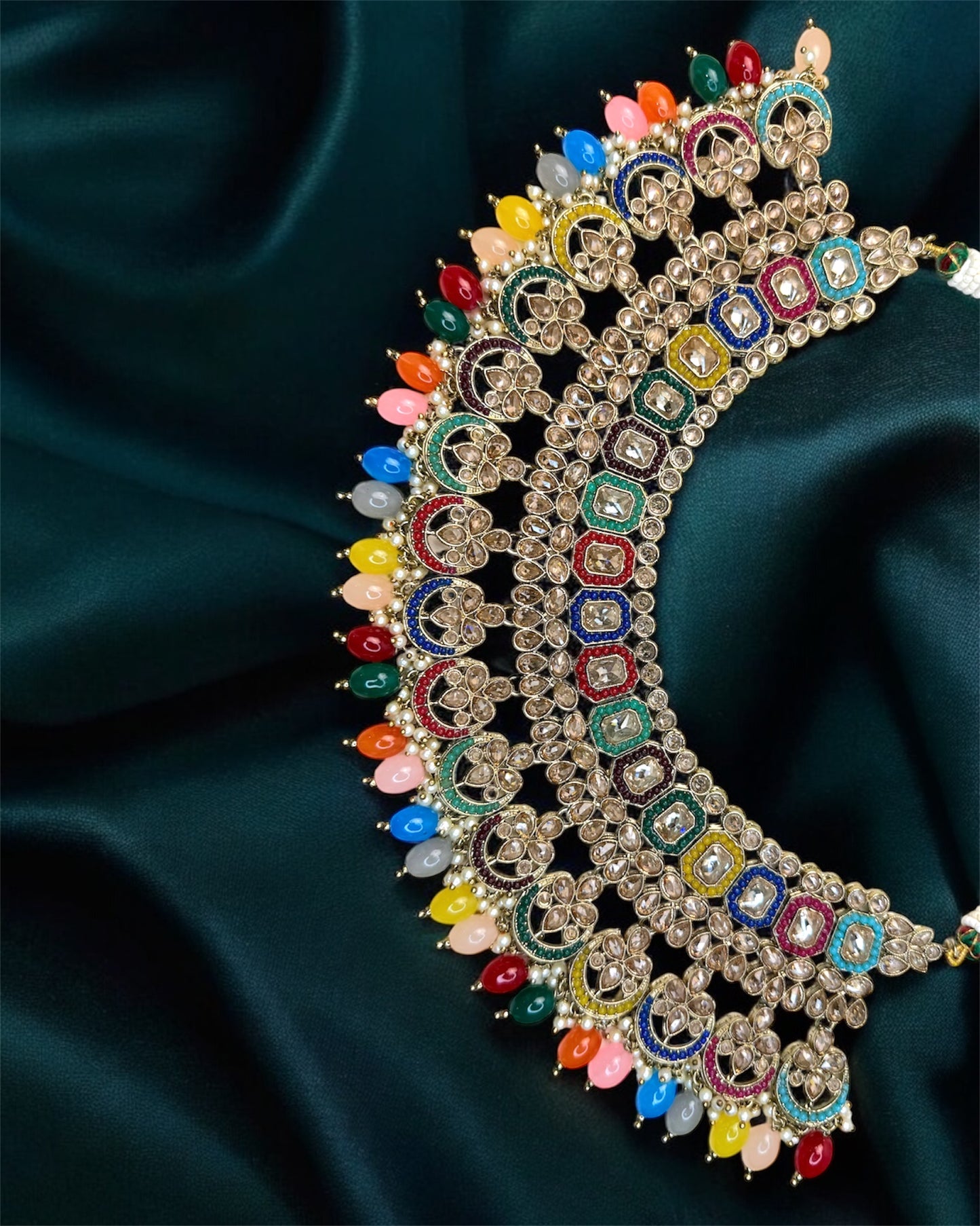 Diyaa ضياء Bridal Set in Multicolor