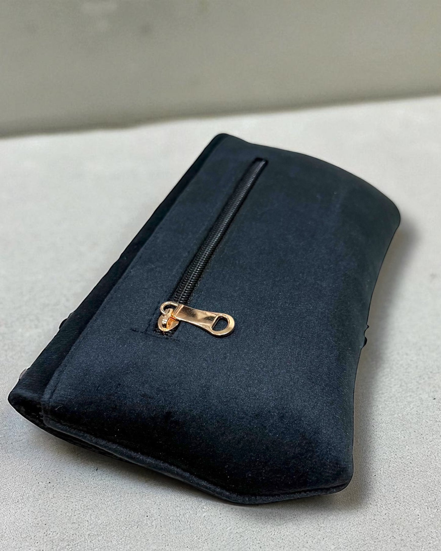 Azra عَذْراء Floral Bag in Black