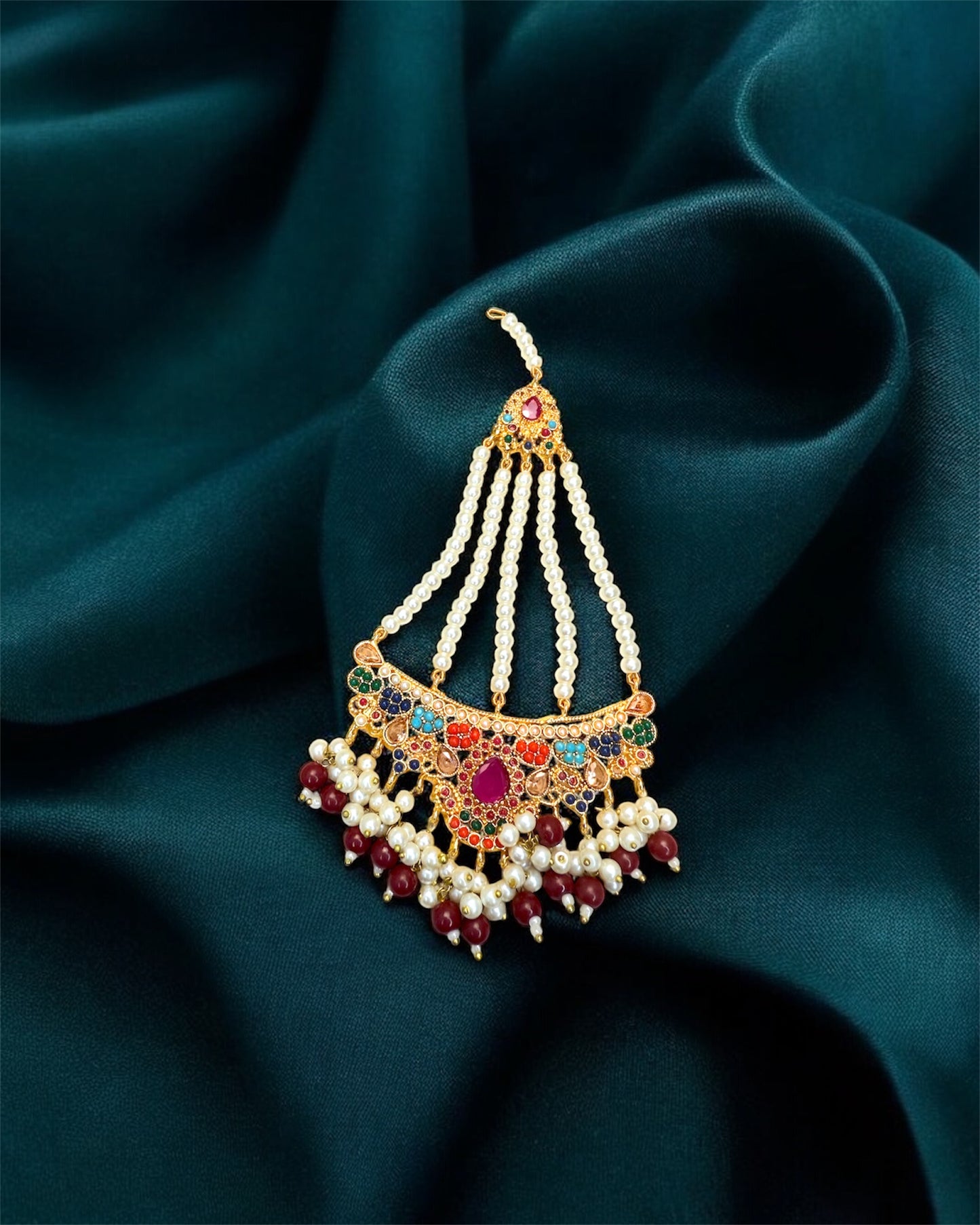Laal Rani لال رانی Bridal Set in Multicolor