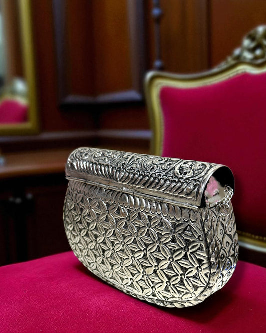 Zaynab زينب Brass Clutch