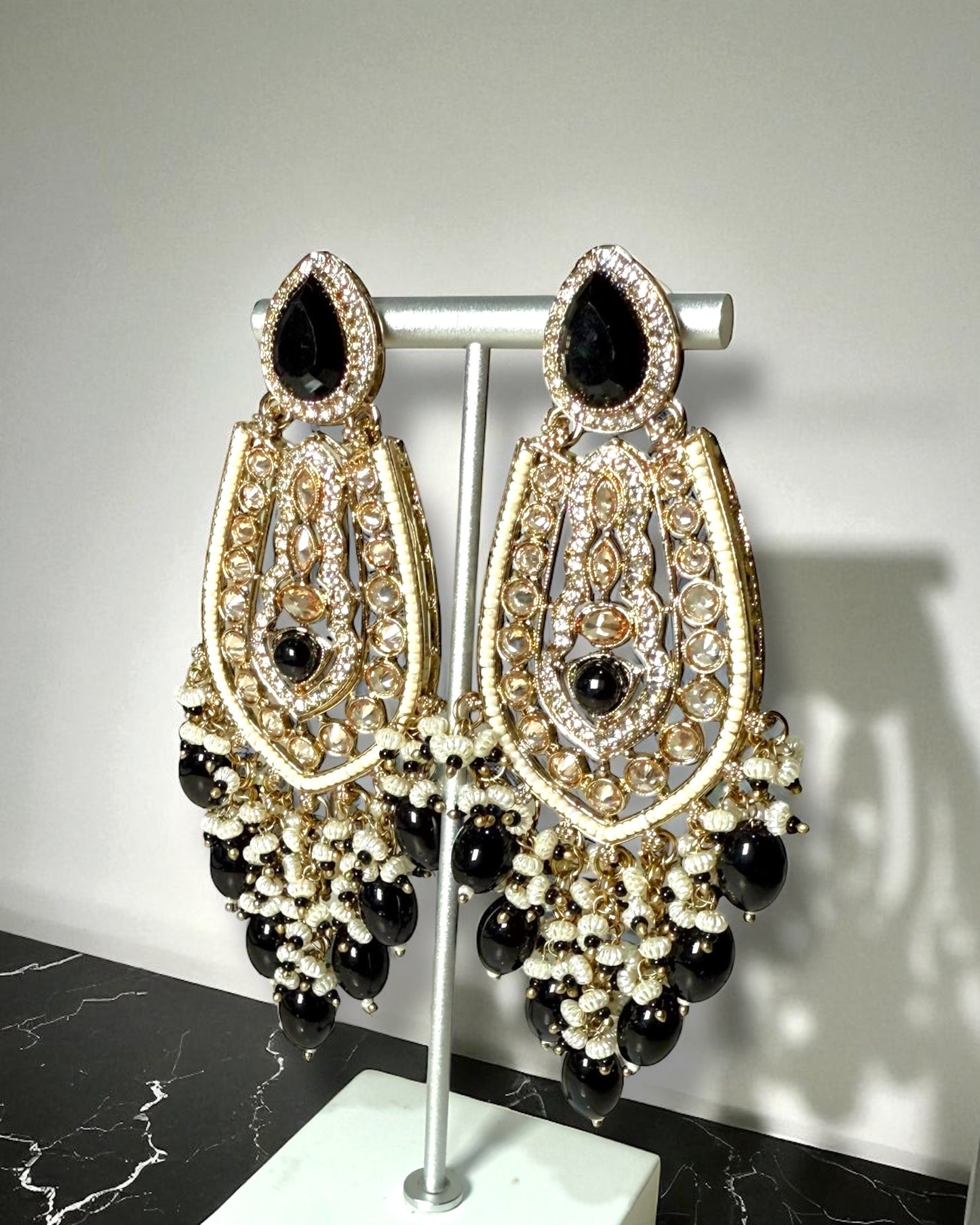 Mina مينا Polki Earrings in Black