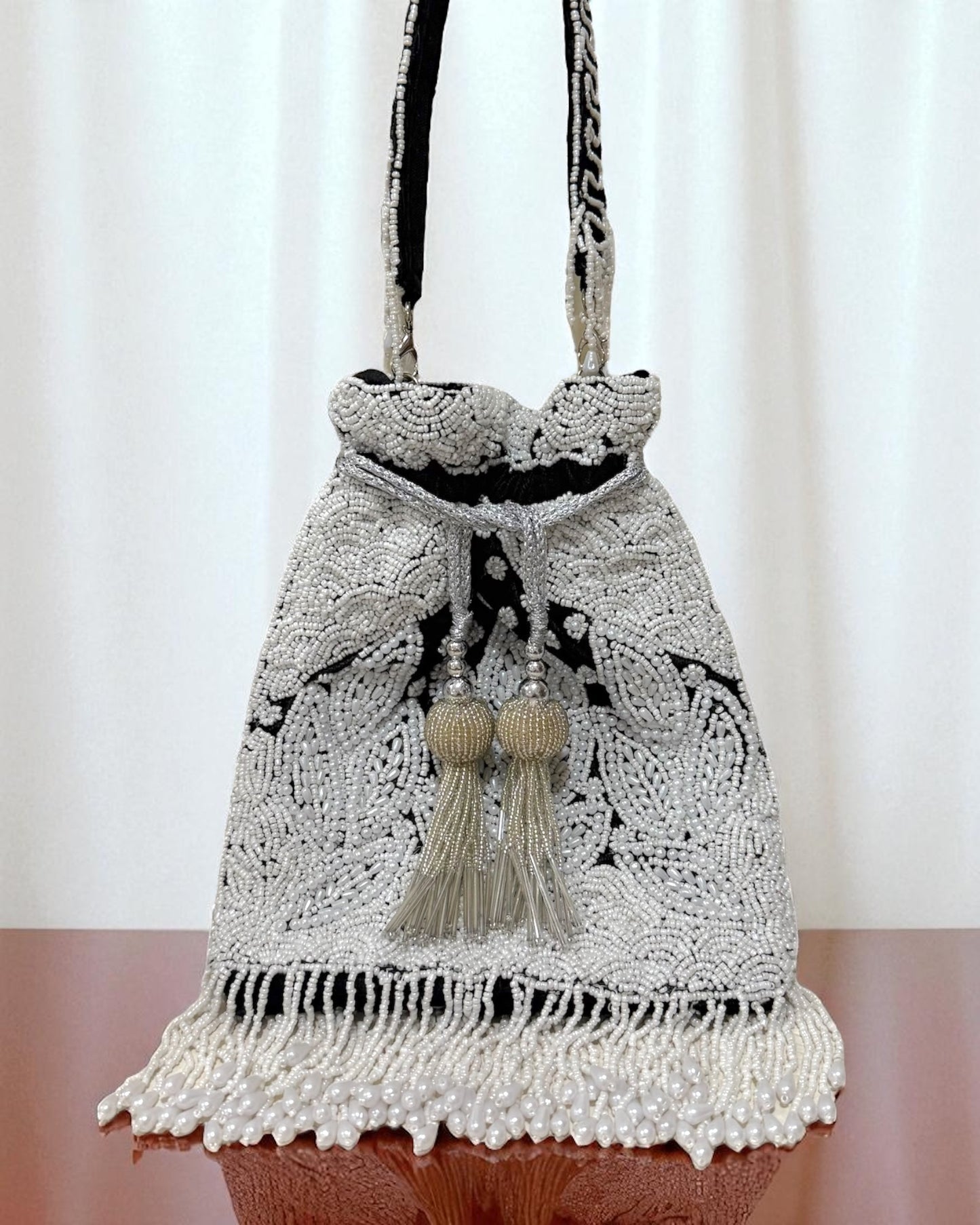 Reja رجا Potli Bag in Black
