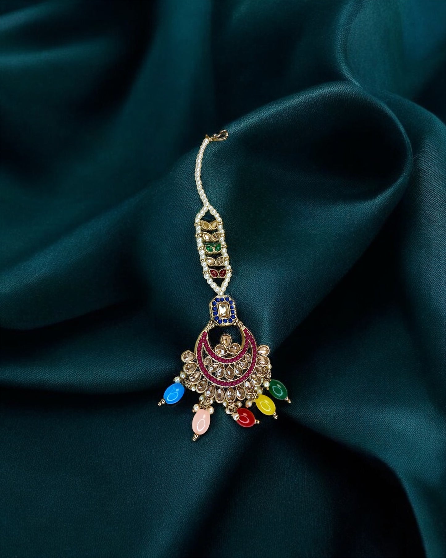 Diyaa ضياء Bridal Set in Multicolor