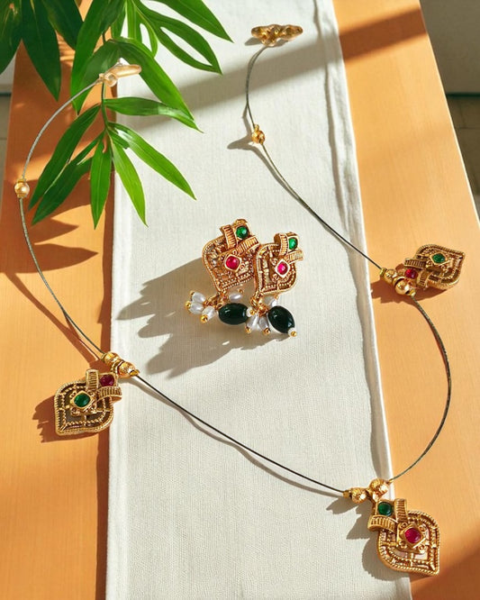 Yamini यामिनी Invisible Kemp Set