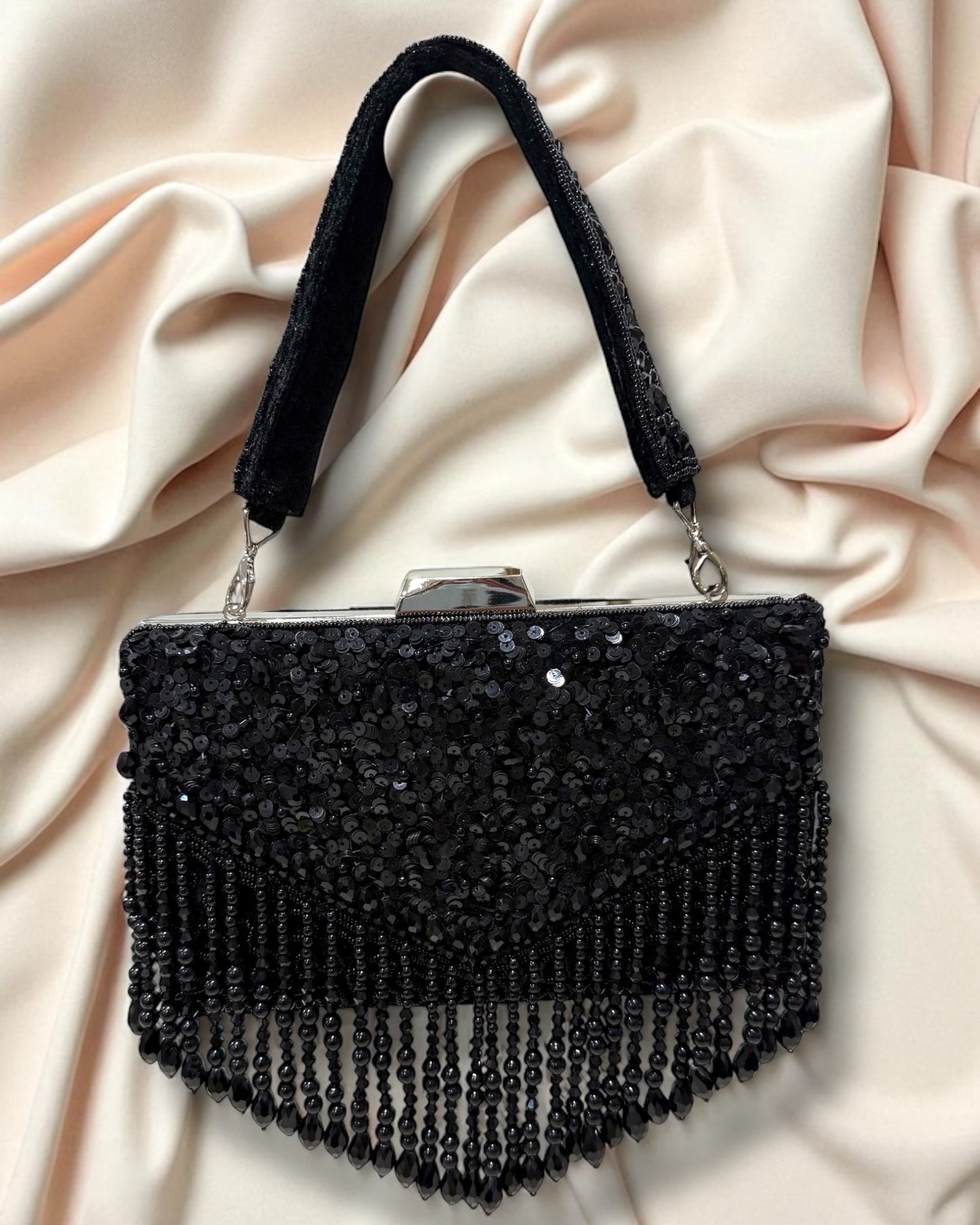 Amna آمنة Beaded Clutch in Black