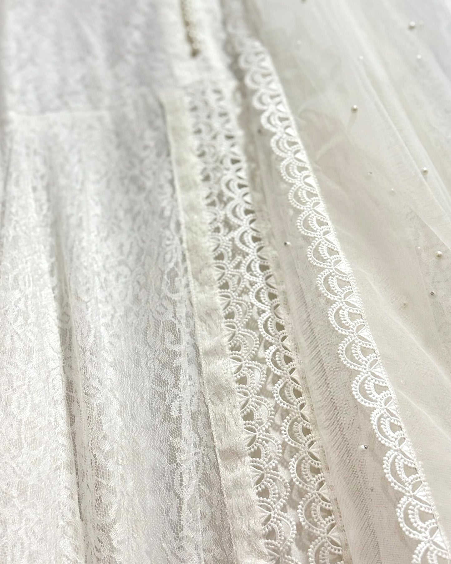 Bespoke Pari پری White Lace Anarkali
