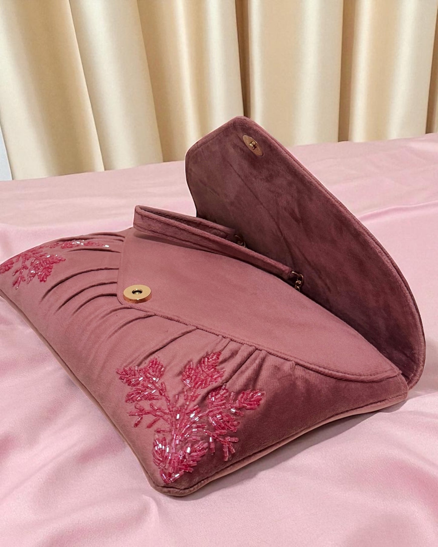 Jawhara جوهرة Beaded Velvet Bag in Dark Mauve and Magenta