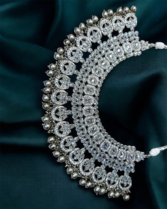Diyaa ضياء Bridal Set in Silver