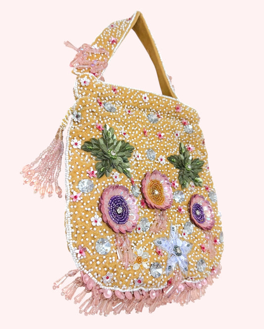 Eriyal एरियल Potli Bag