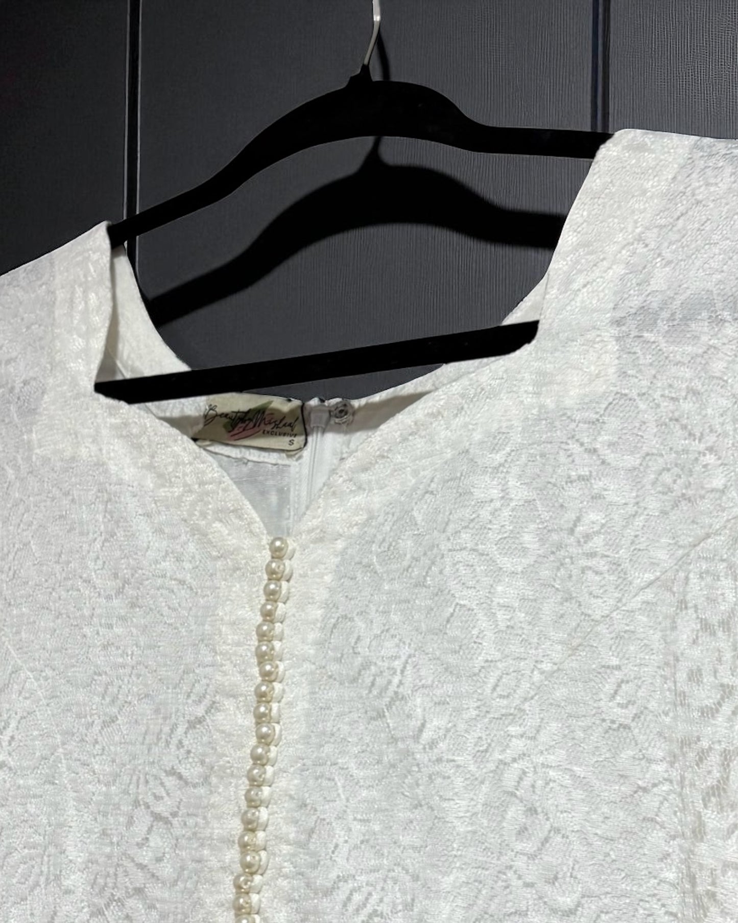 Bespoke Pari پری White Lace Anarkali