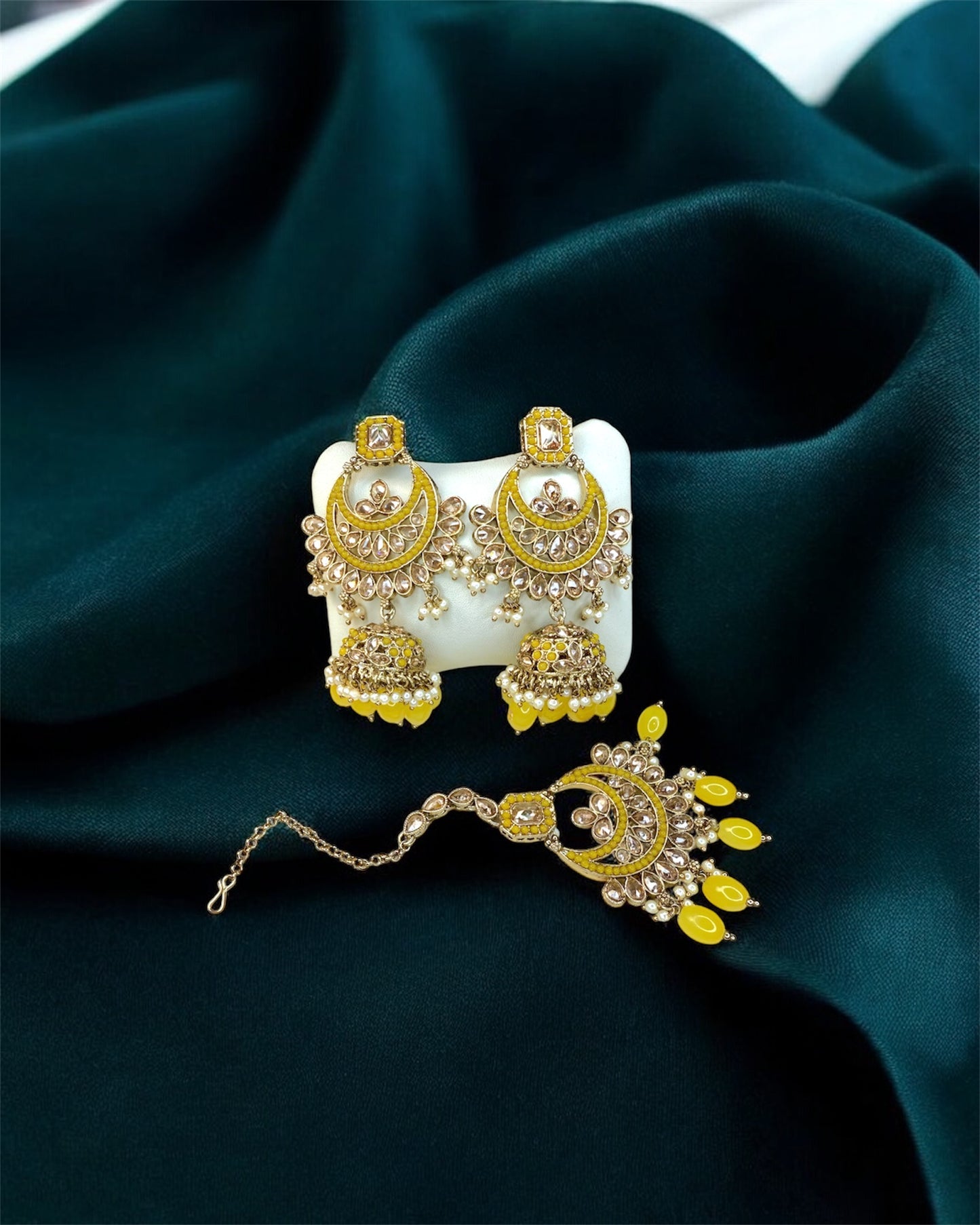 Diyaa ضياء Bridal Set in Yellow