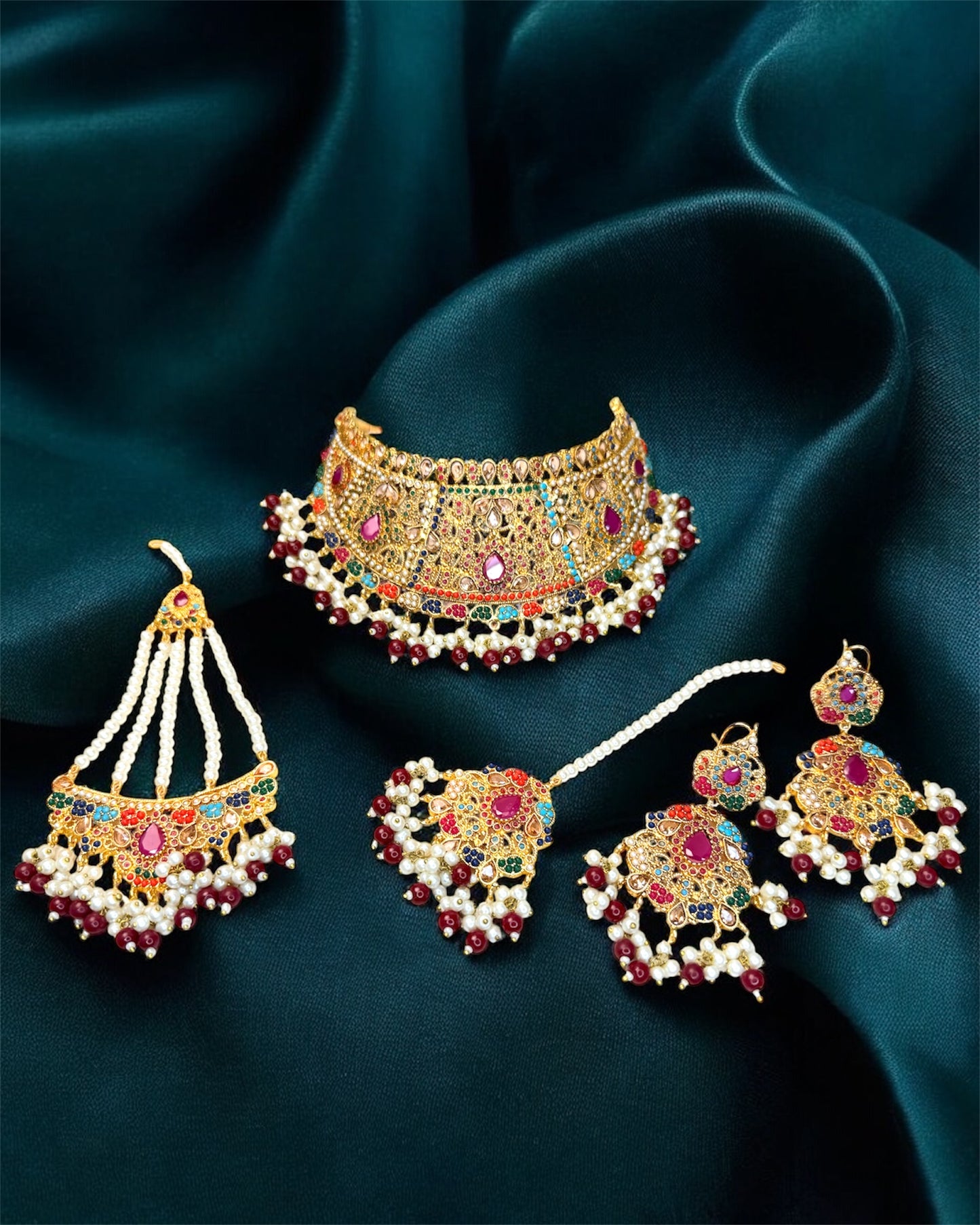 Laal Rani لال رانی Bridal Set in Multicolor