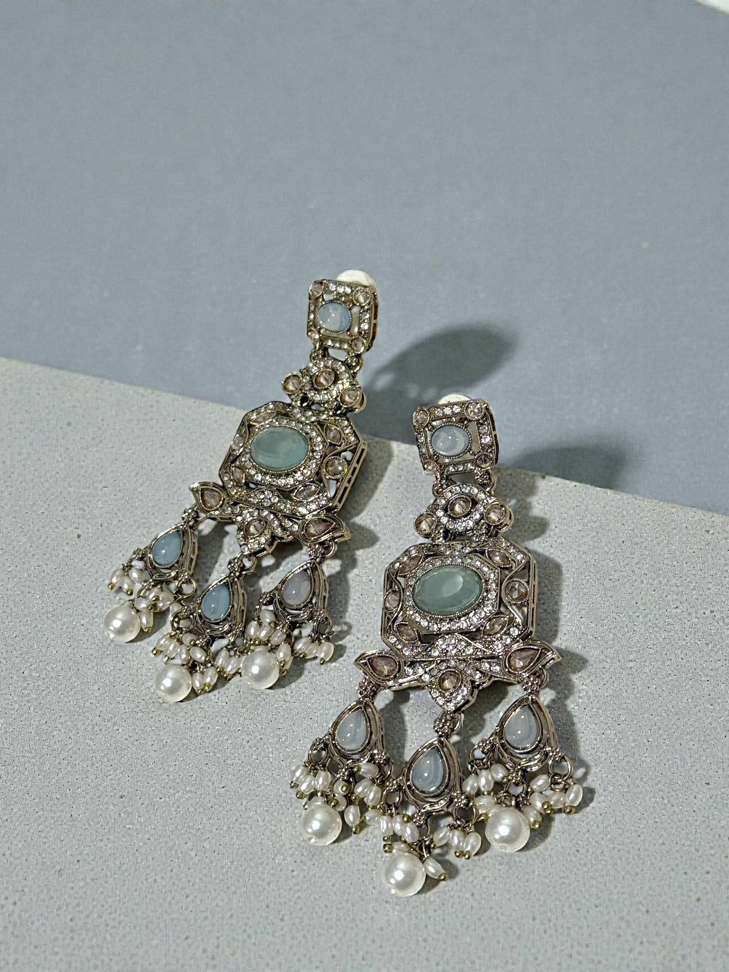 Archana अर्चना Polki Earrings in Cloudy Soft Grey
