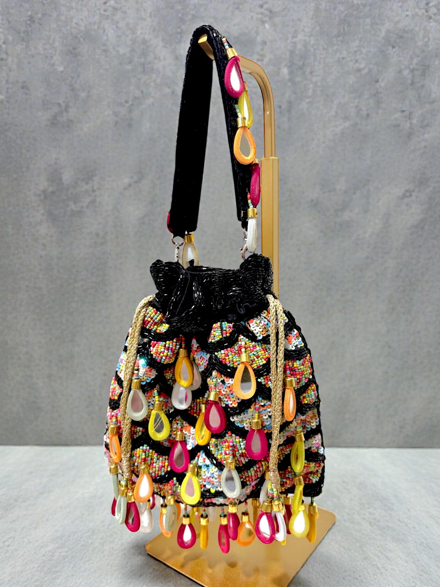 Swara स्वरा Polti Bag in Black