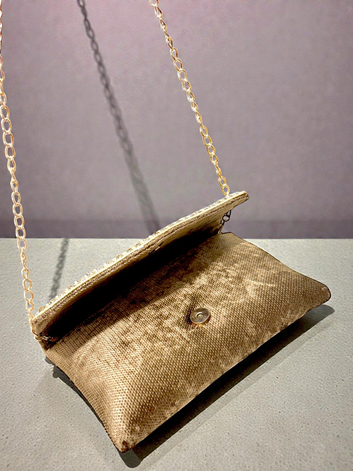 Shobha शोभा Crossbody Bag in Brown