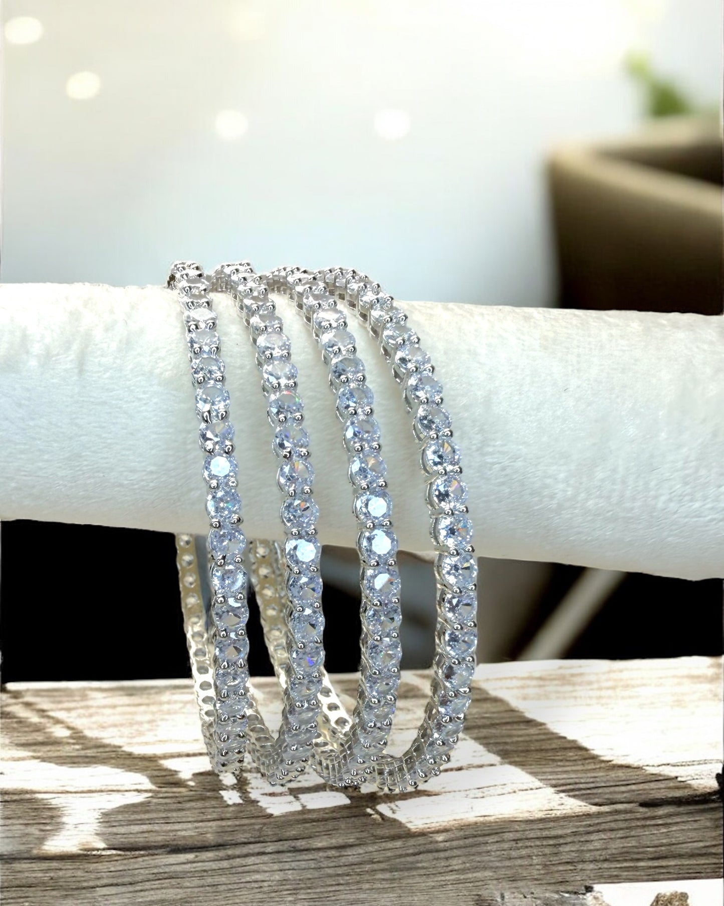 Noura نورة Diamond Kare in Silver