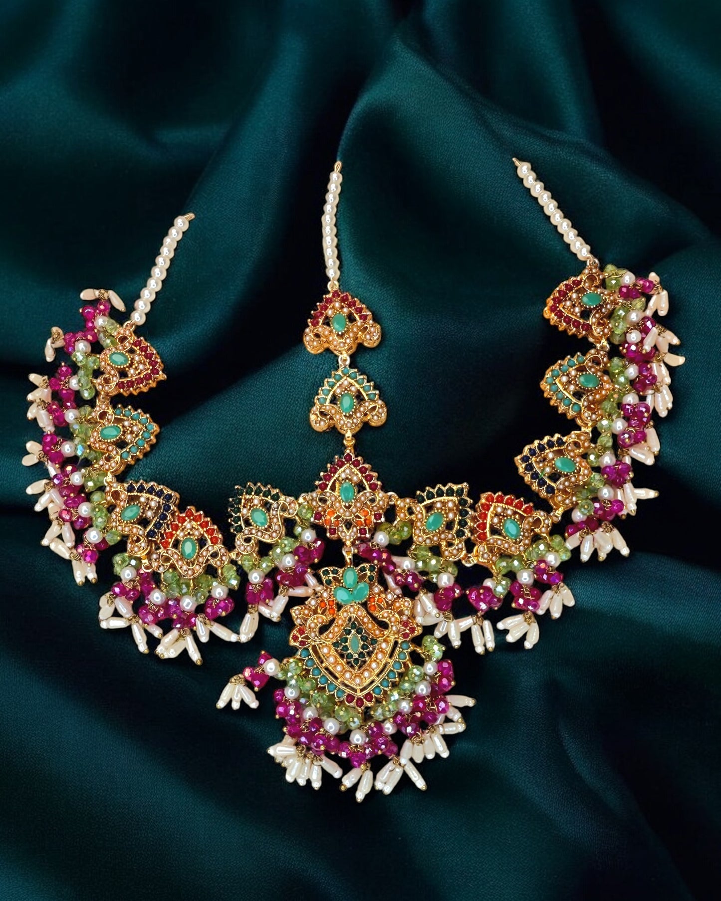 Farah فرح Naurathan Matha Patti in Multicolor