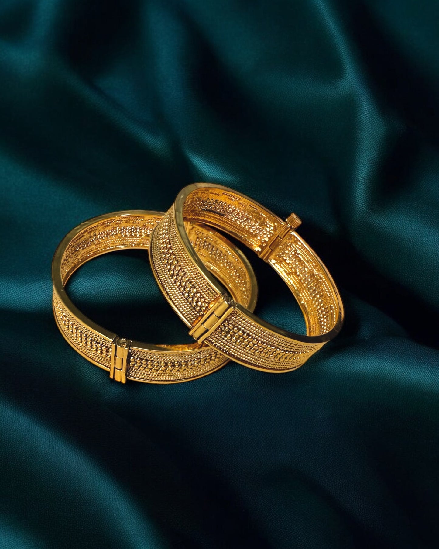 Iman إيمان Gold Openable Kare