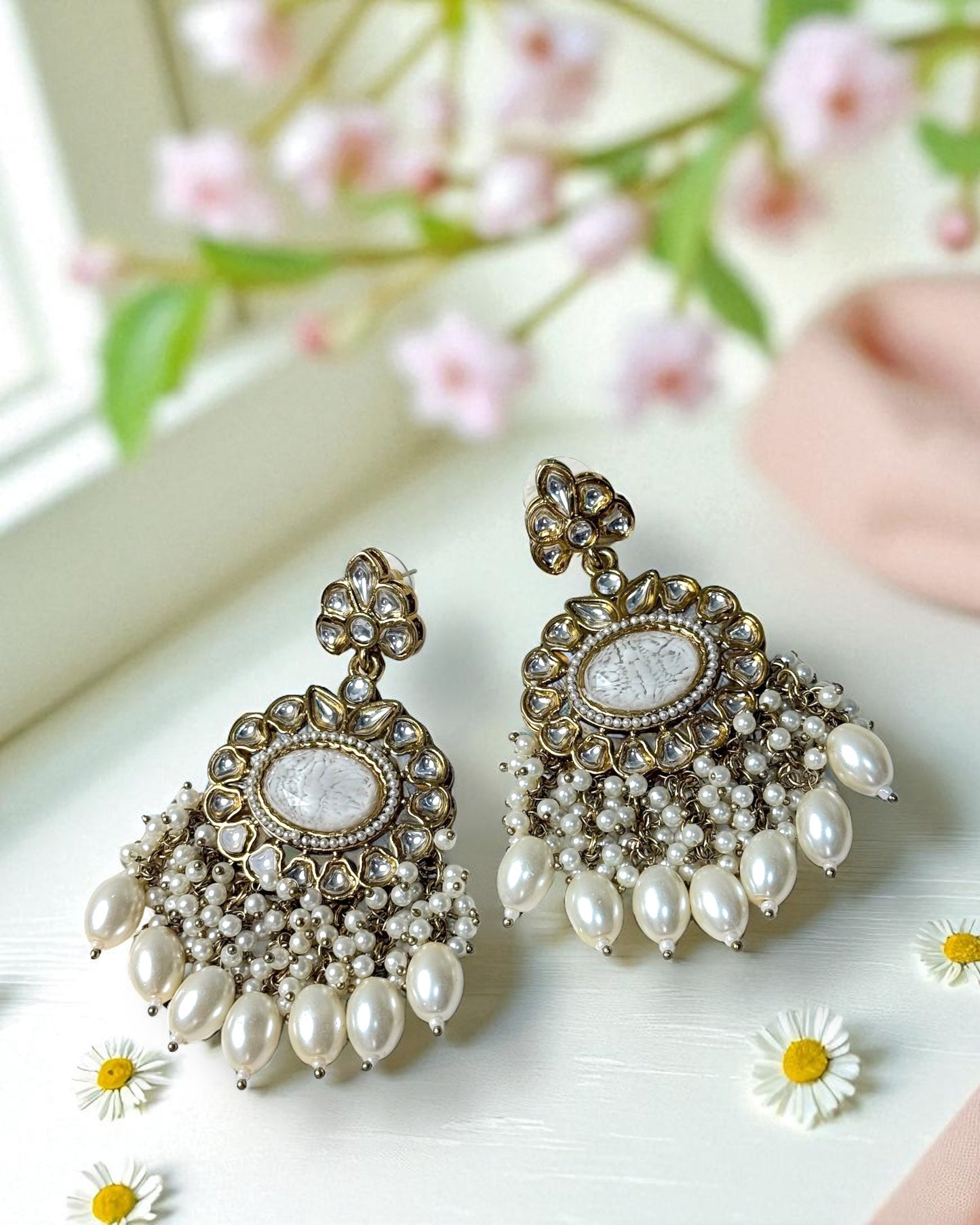 Tishya तिष्या Kundan Earrings in White