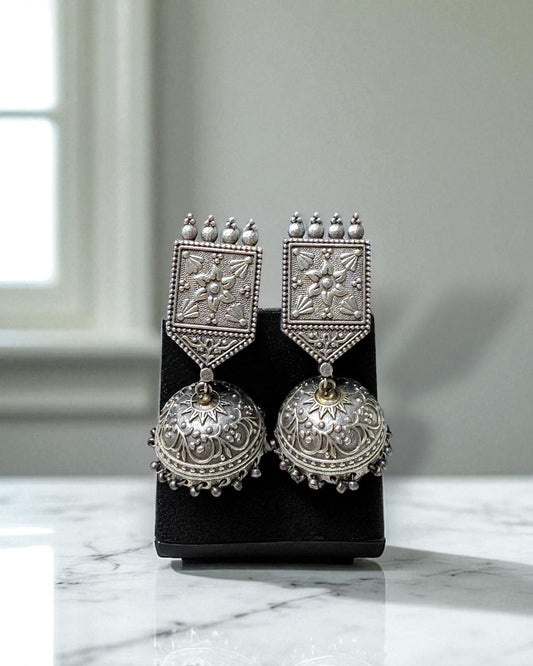 Kritika कृतिका Silver Plated Choker Set