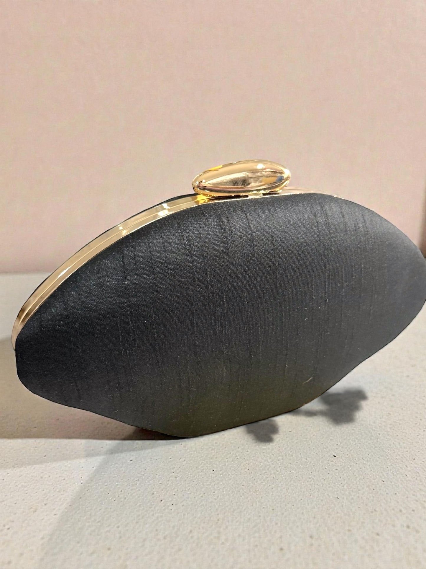 Suhaila سهيلة Handmade Clutch in Black