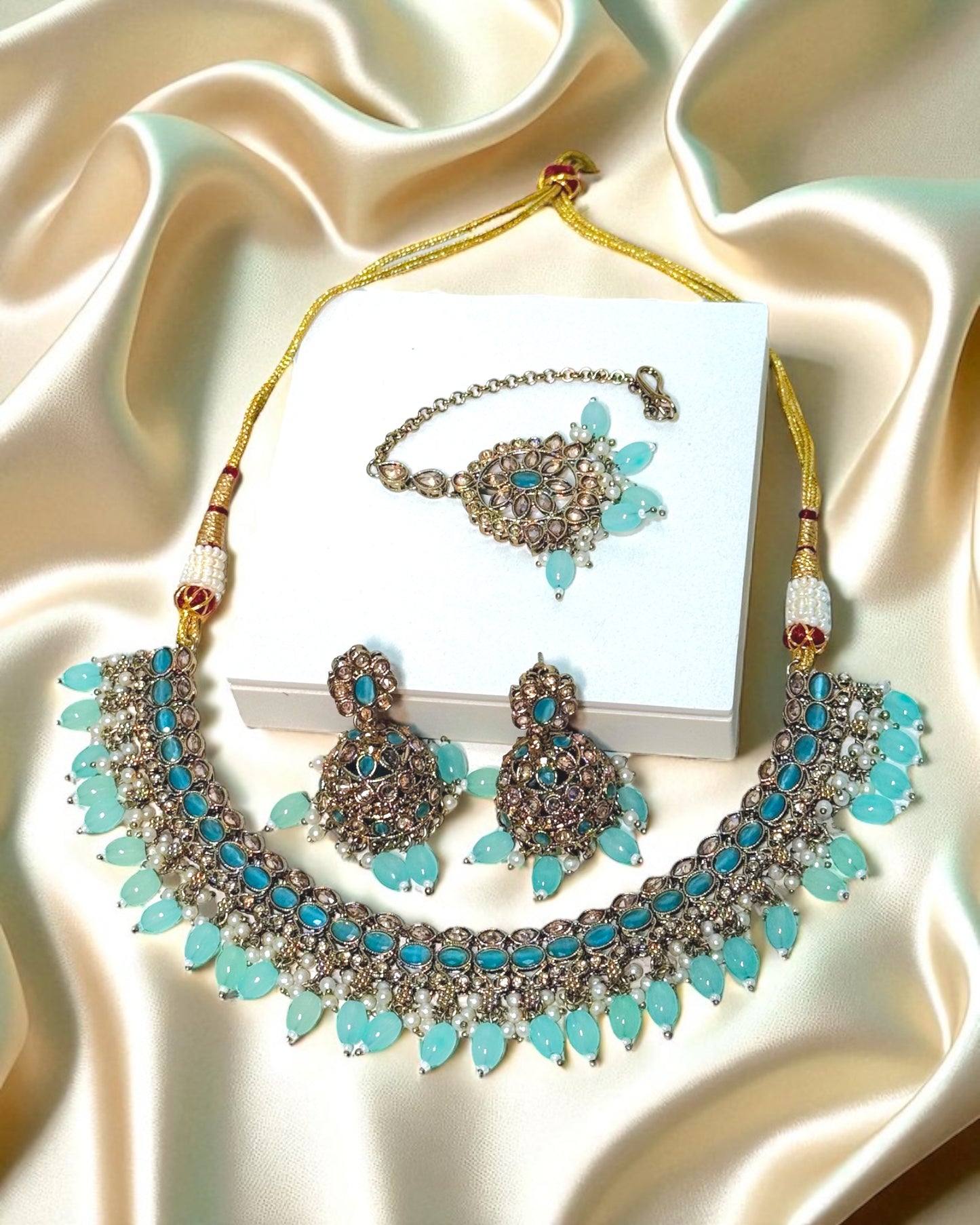Sabina سابينا Polki Set in Sky Blue