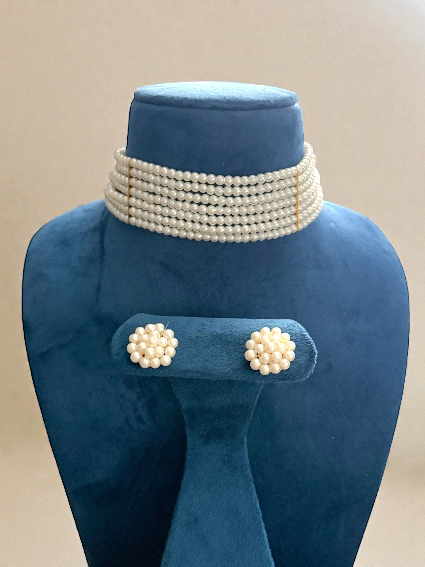 Noura نورة Pearl Choker Set