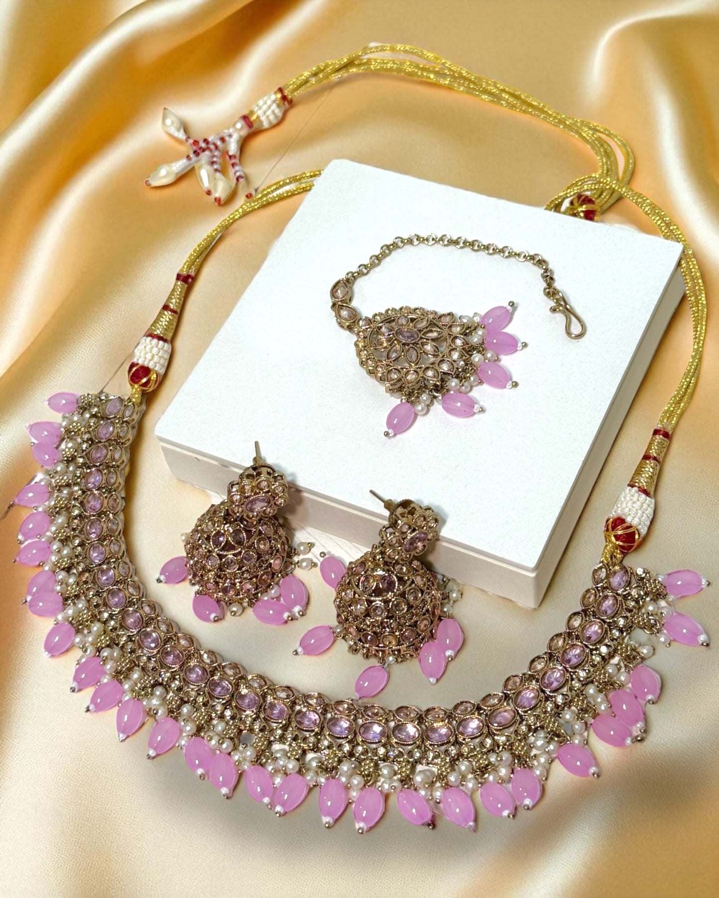 Sabina سابينا Polki Set in Lilac