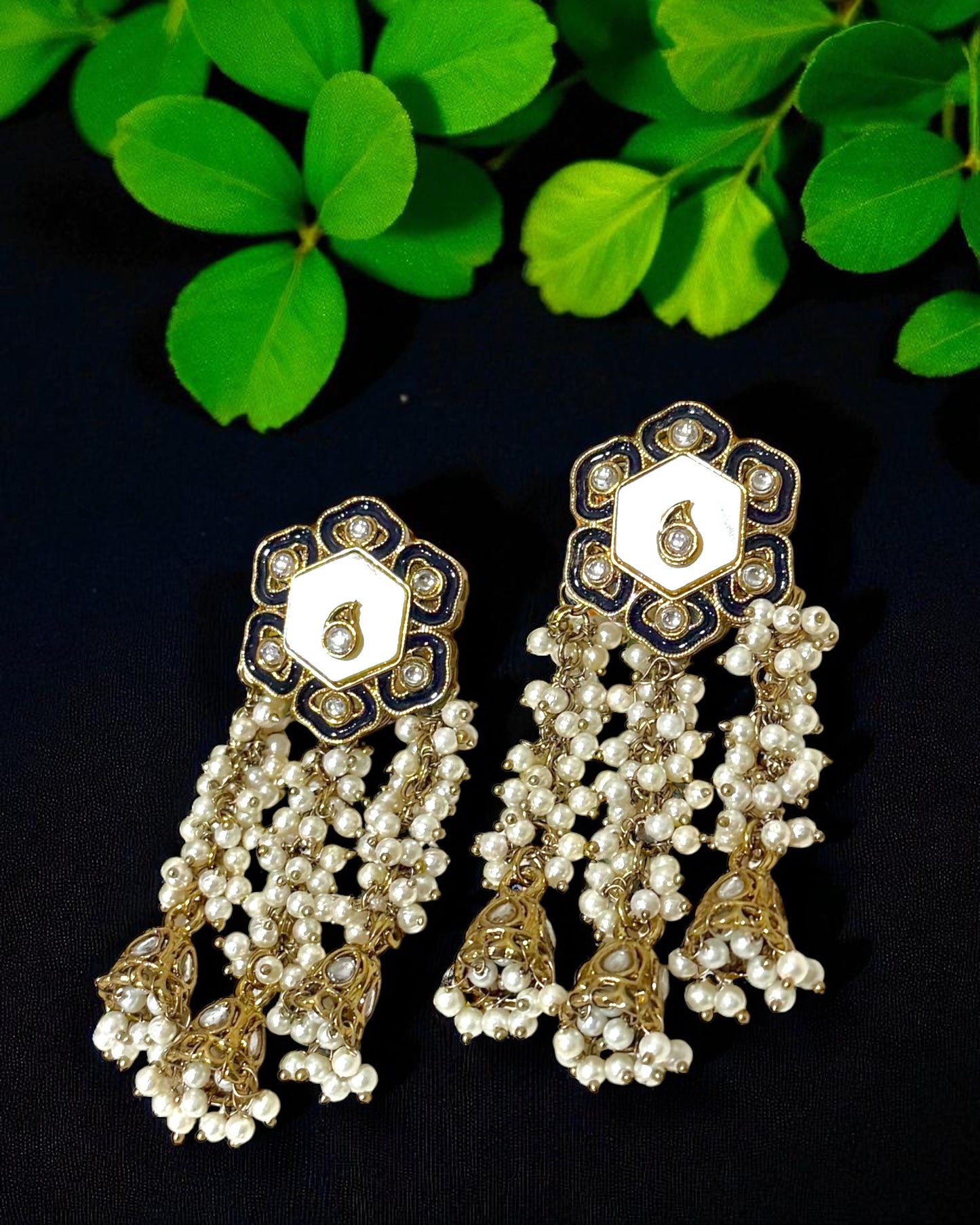 Anjali अंजली Traditional Earrings in Black