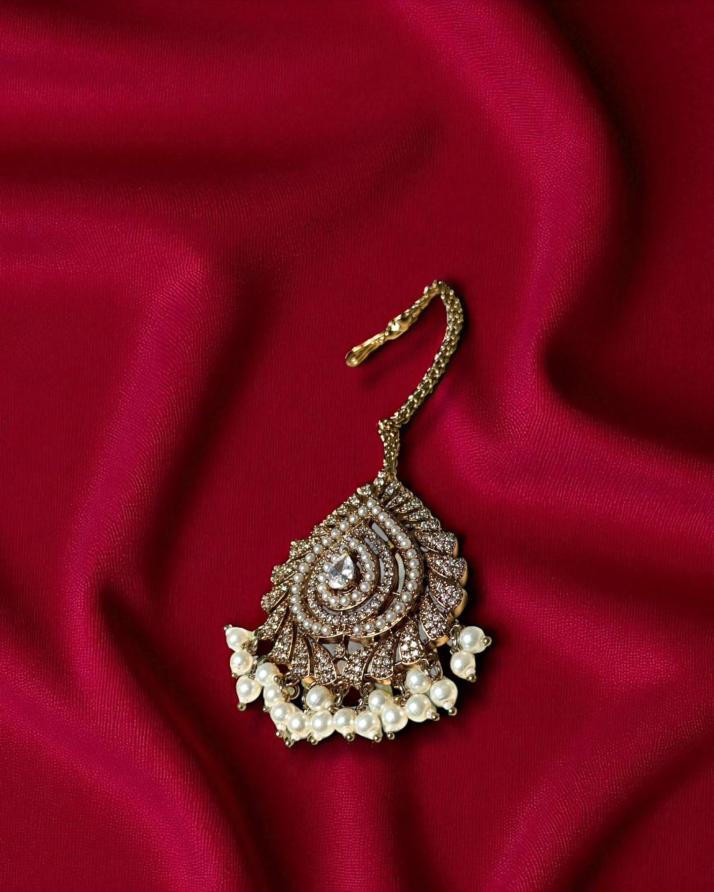 Aisha عائشة Bridal Set in White Gold