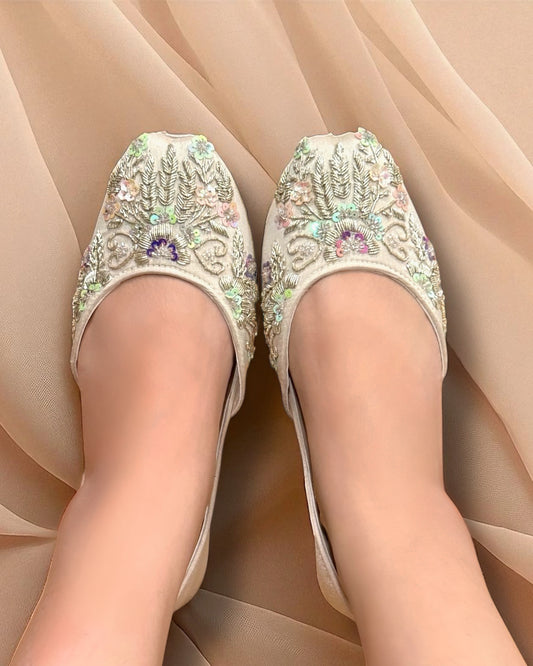 Hoor حور Pastel Khussay