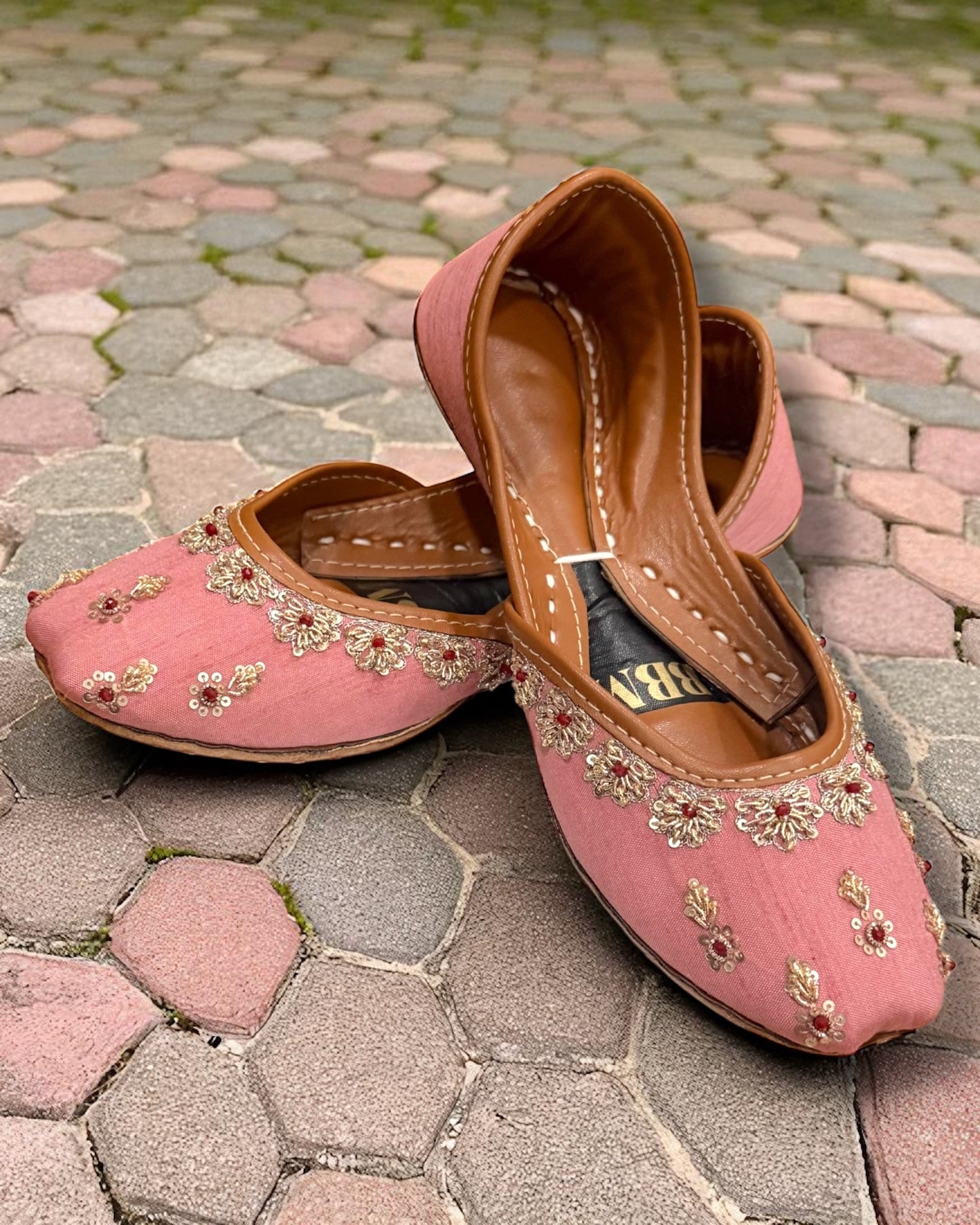 Hayaat حياة Khussay in Rusty Pink