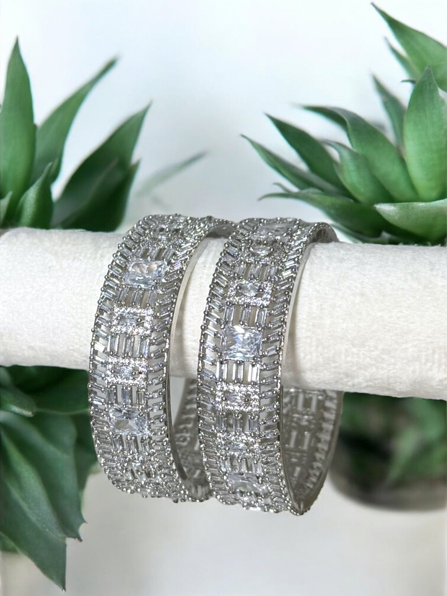 Shaheera شهيرة American Diamond Kaday in Silver