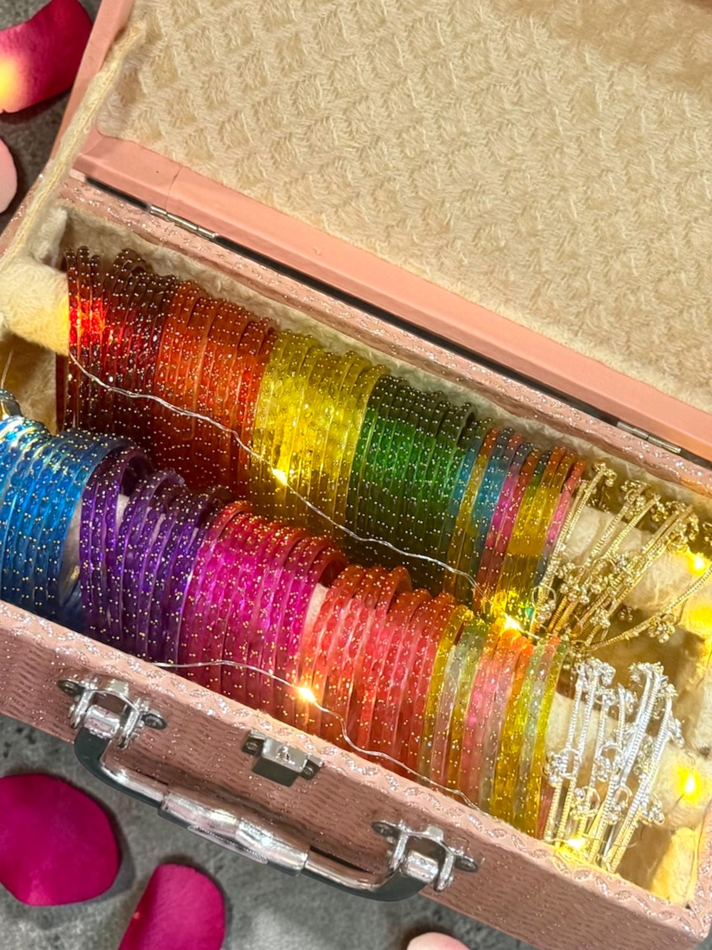 Aisha عائشة Kashmiri Glass Bangle Box in 2.6