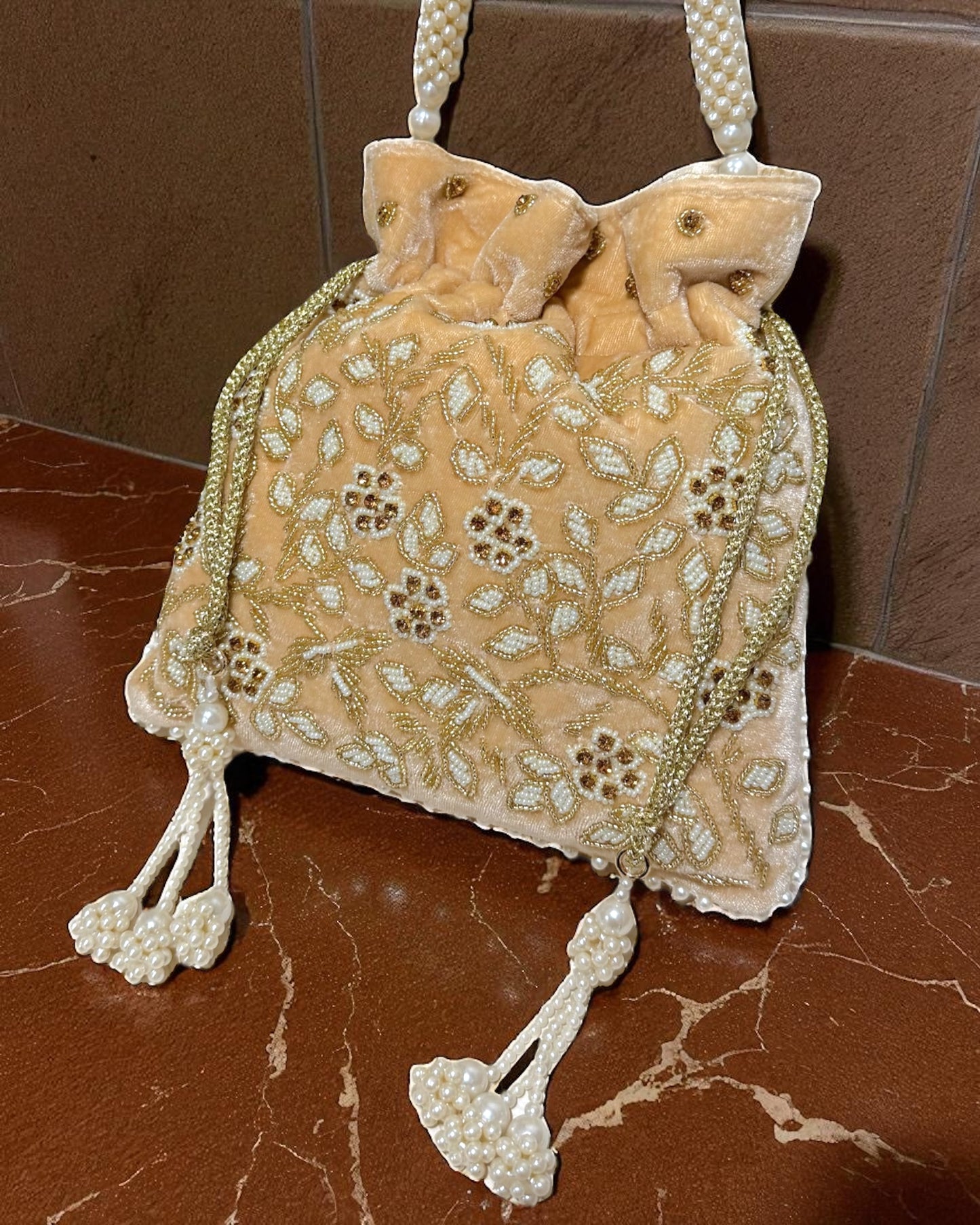 Selma سلمى Potli Bag in Soft Peach
