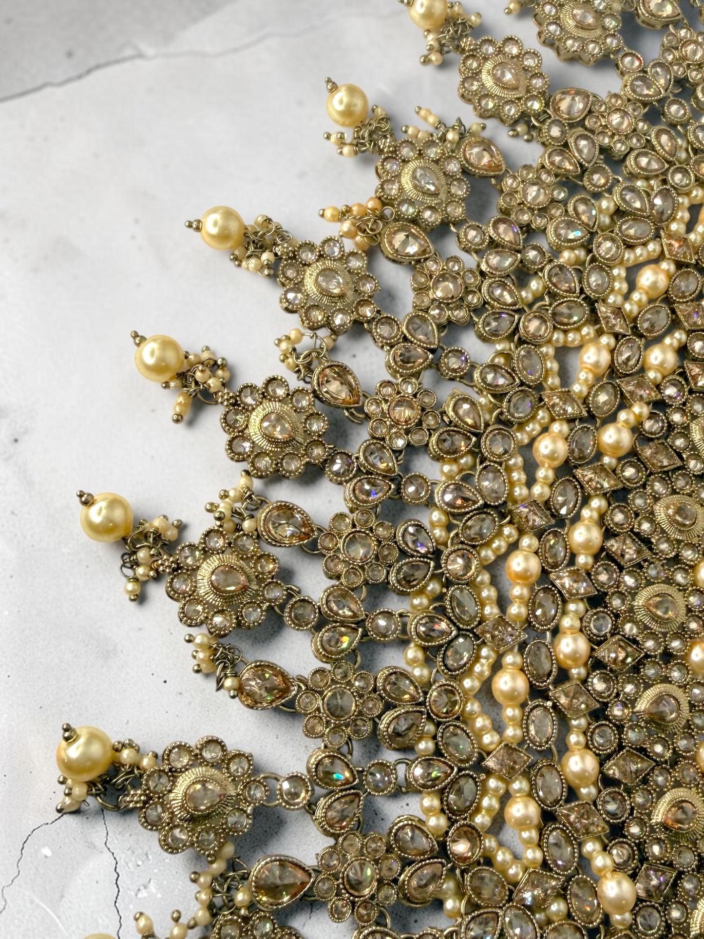 Sabira صابرة Premium Diamond Polki Bridal Set in Gold