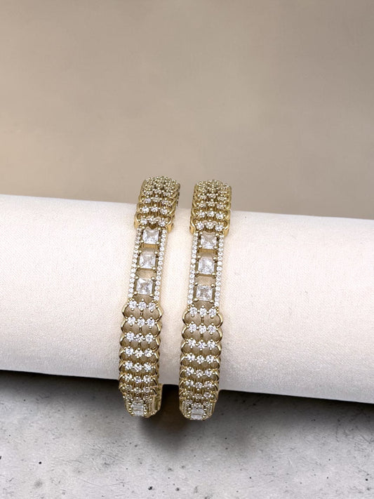 Nisma نسمة American Diamond Kaday in Gold
