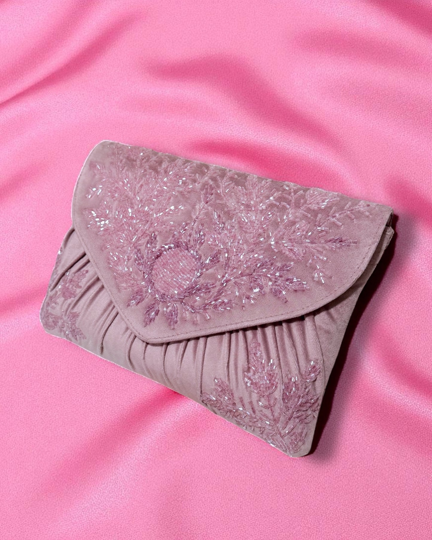 Jawhara جوهرة Beaded Velvet Bag in Lilac