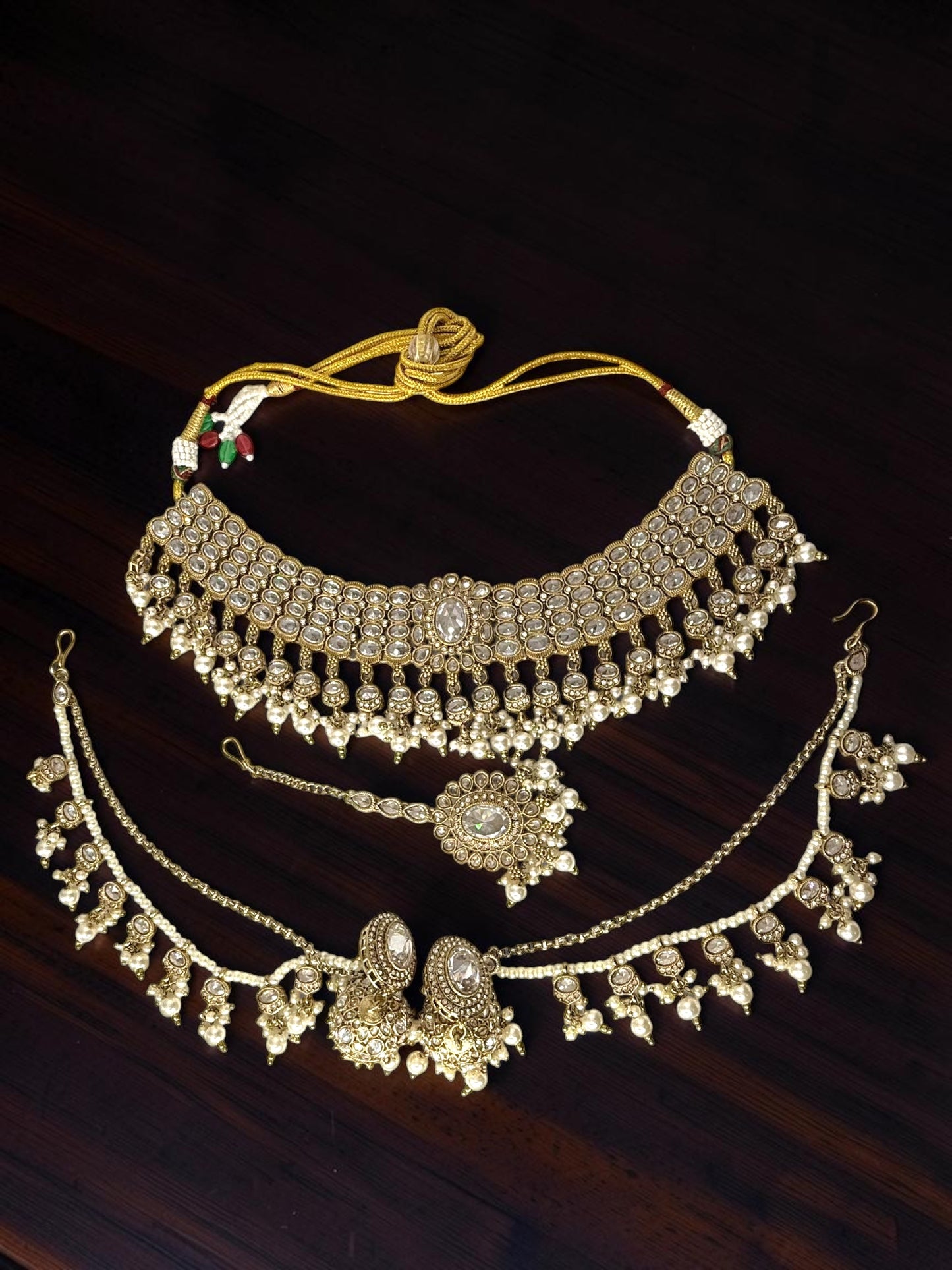 Ghina غنى Polki Bridal Set in Gold with White Stones