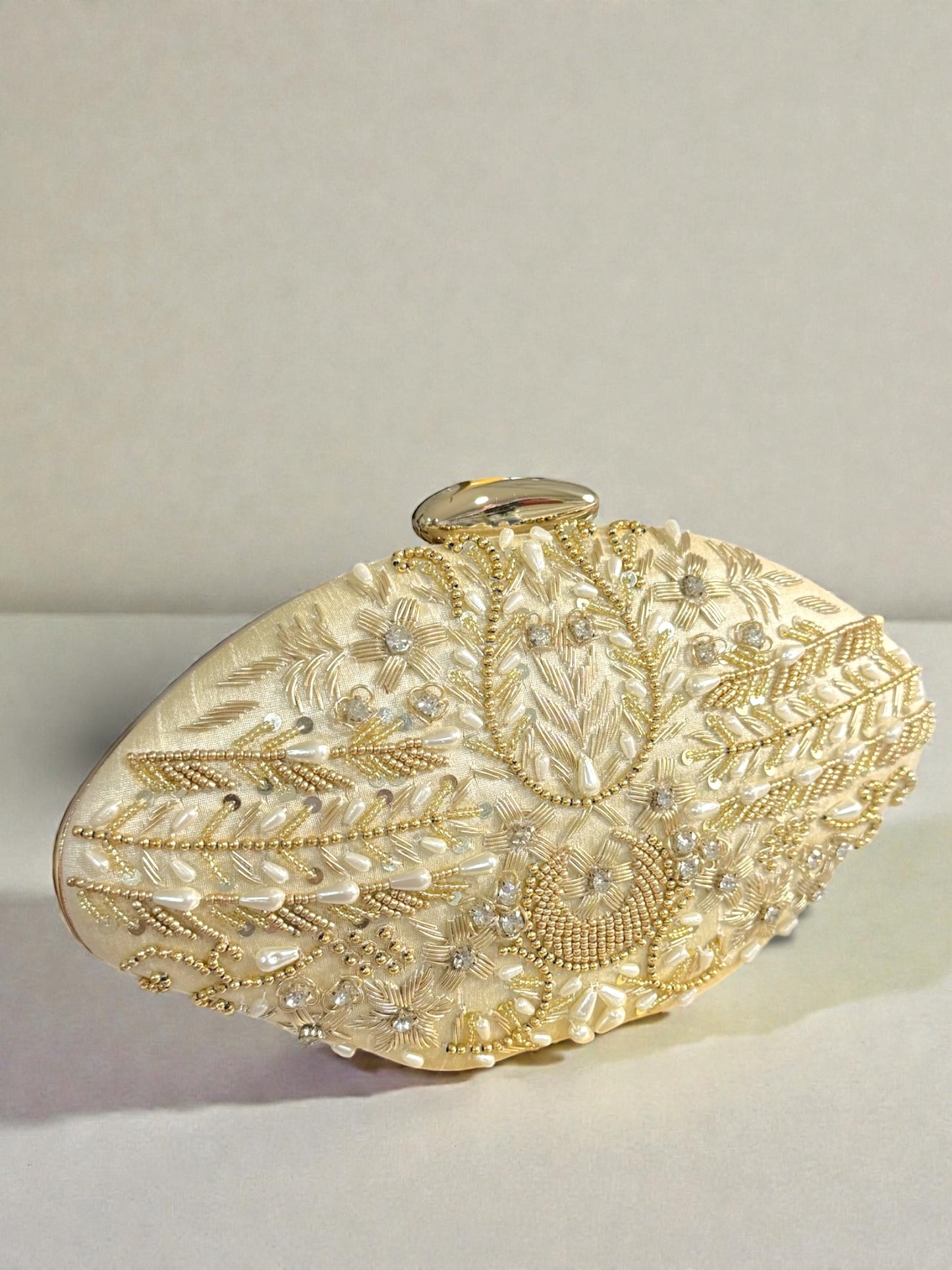 Suhaila سهيلة Handmade Clutch in Gold