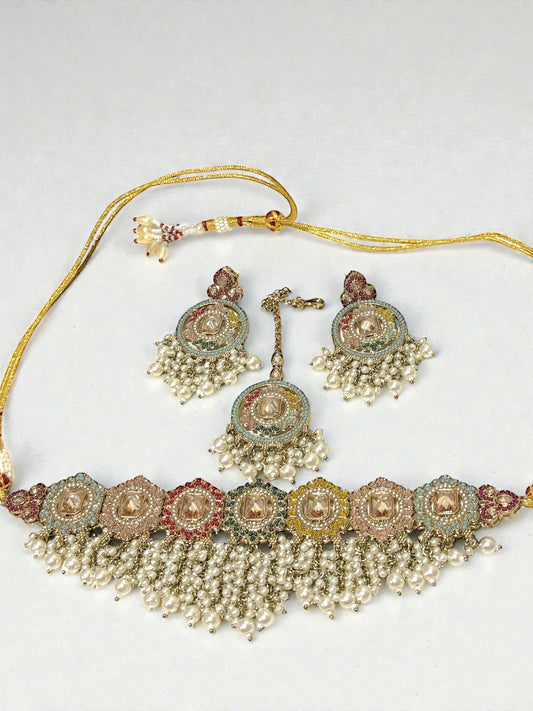 Saachi साची Waterfall Choker in Multicolor