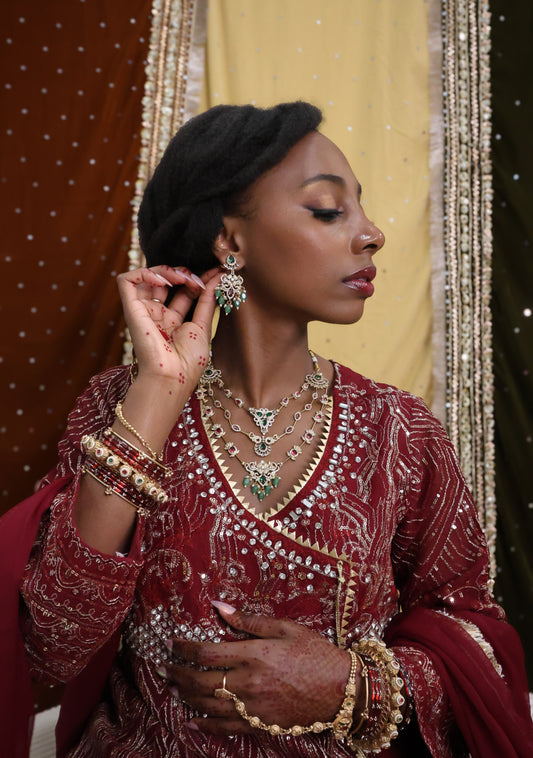 Jia जिया Victorian Layered Mala Set in Green, Red, and Gold