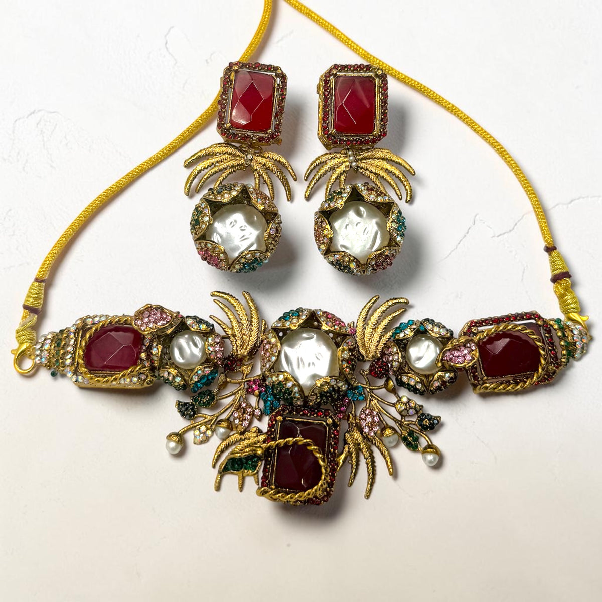 Dilan Turkish Choker Set in Maroon