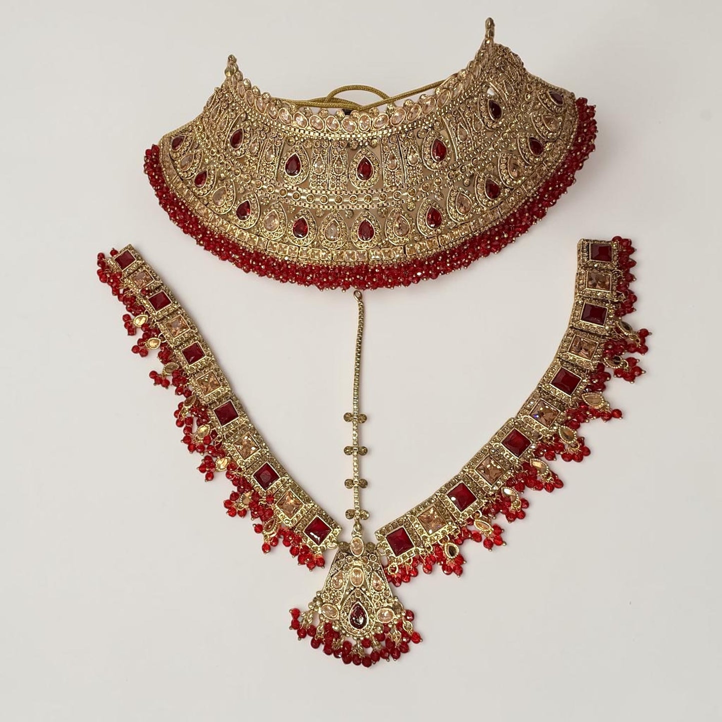 Husna حسنى Bridal Set with Matha Patti in Red