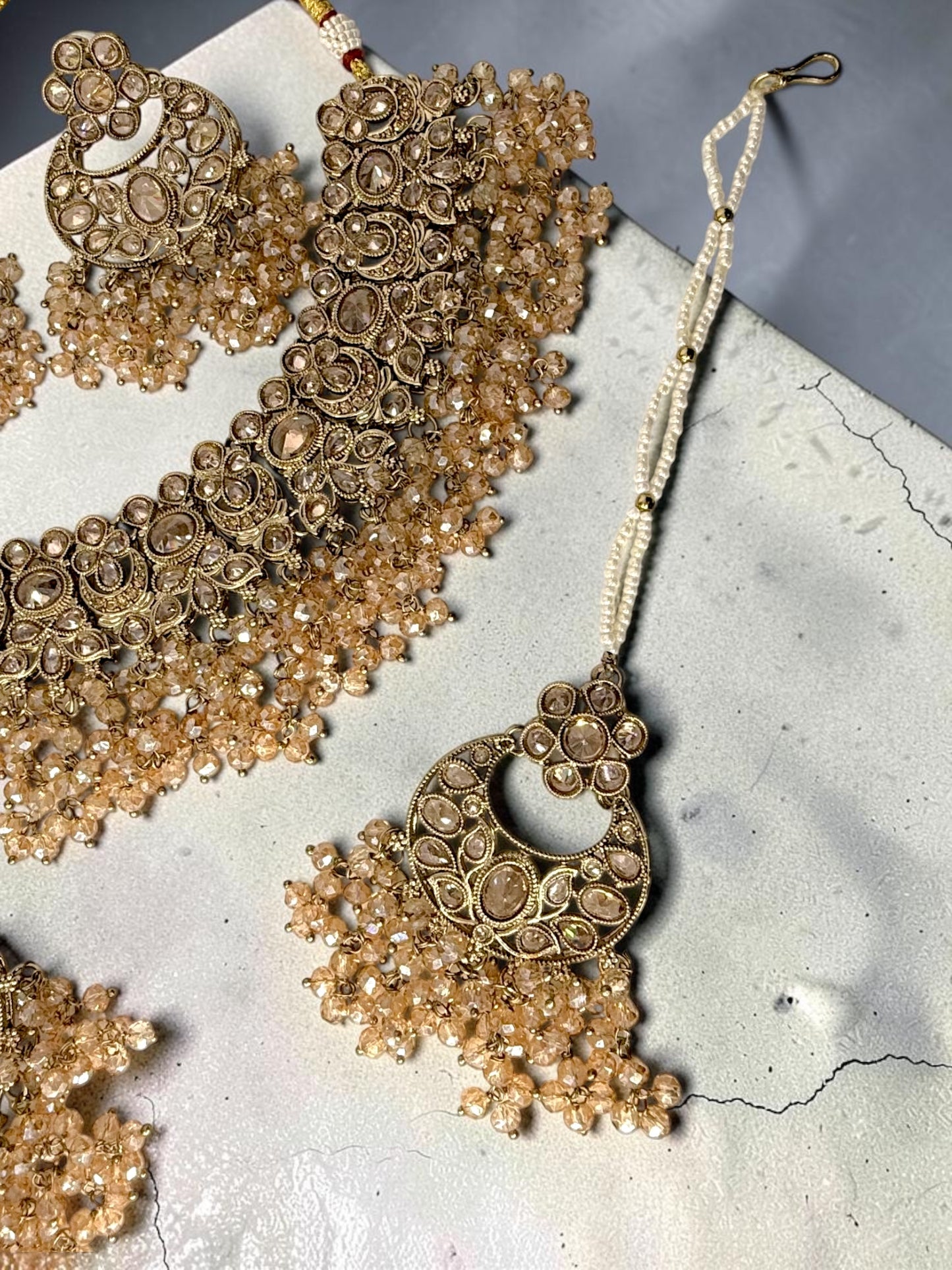Anurita अनुरिता Polki Bridal Set in Honey Gold